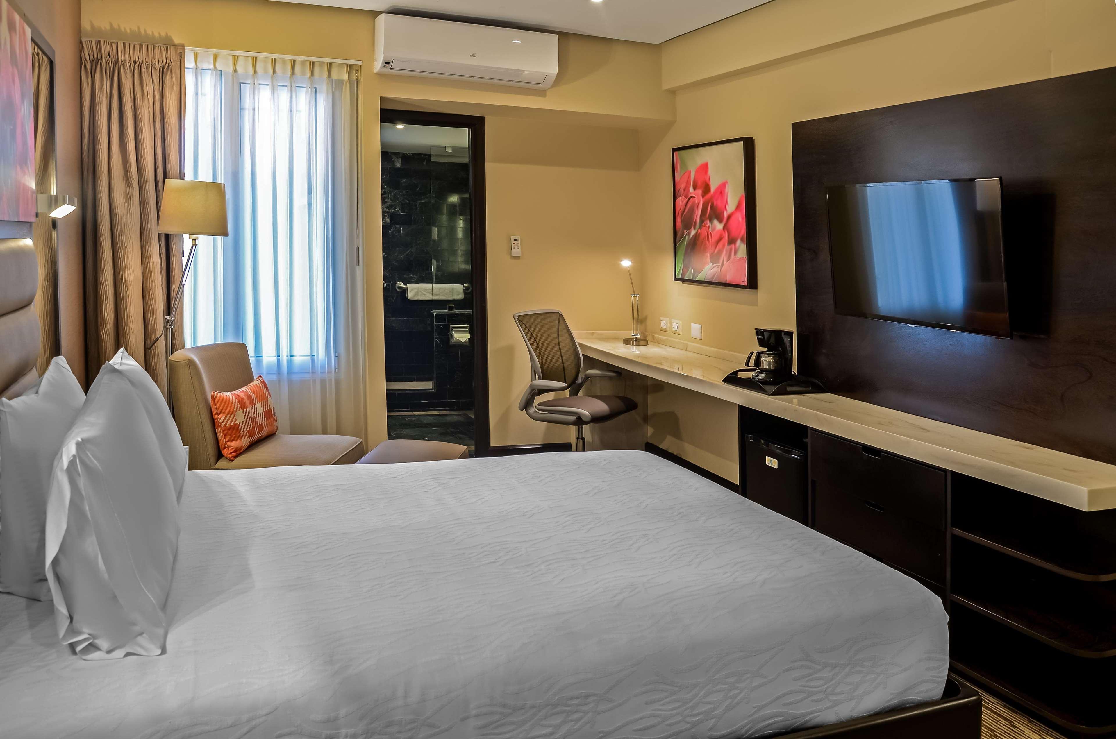 Hilton Garden Inn Guatemala-Stad Buitenkant foto