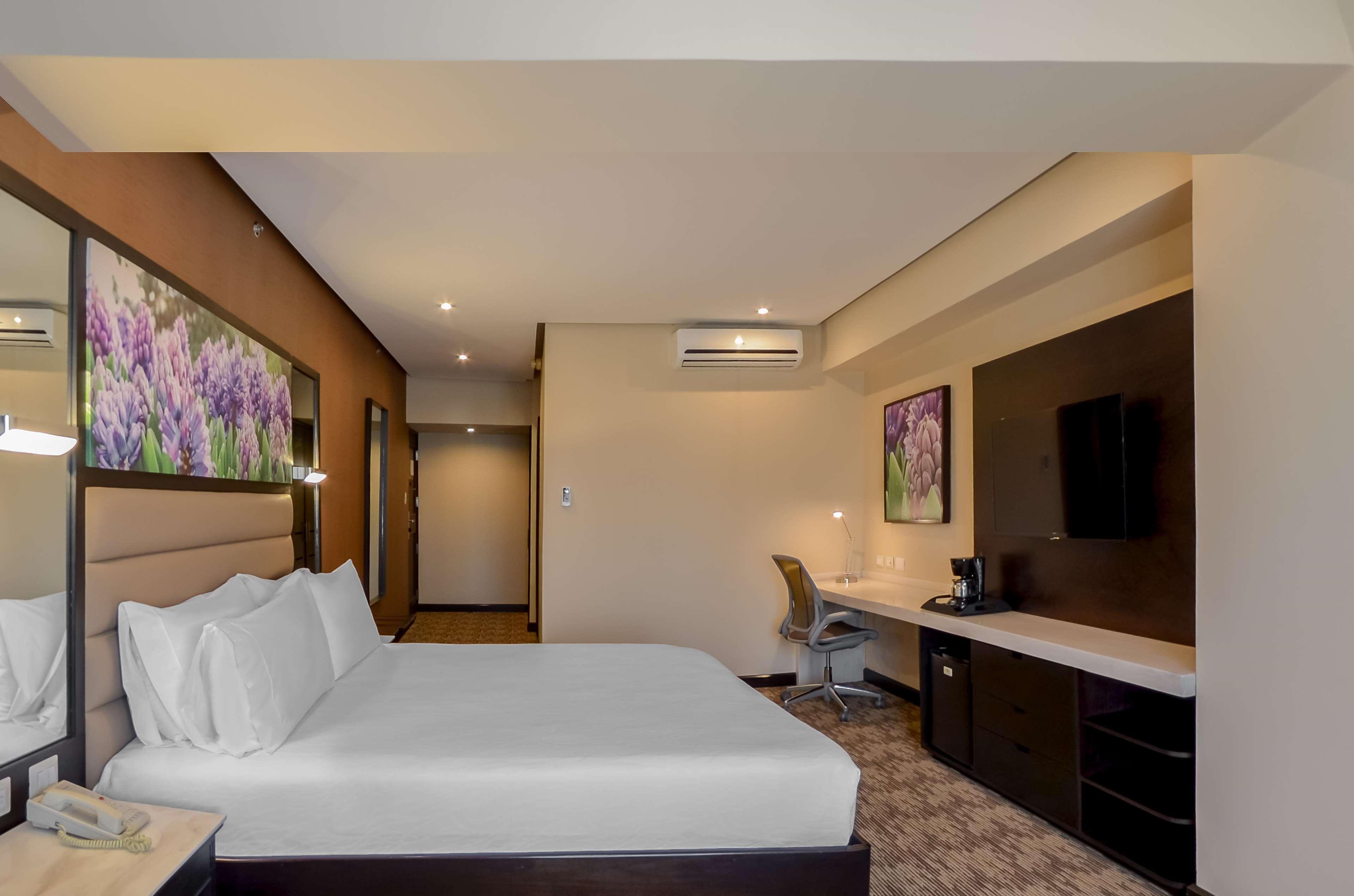 Hilton Garden Inn Guatemala-Stad Buitenkant foto