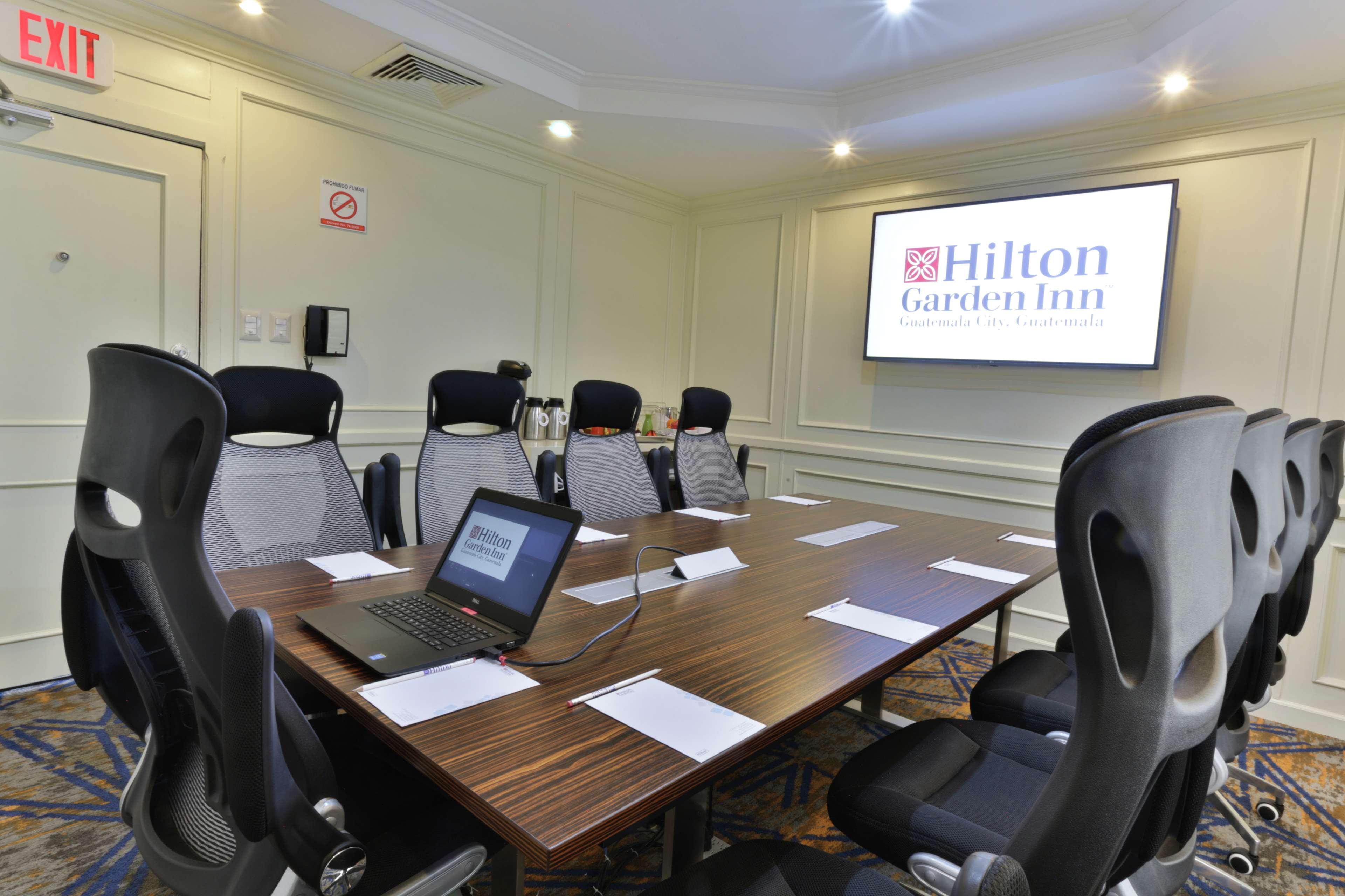 Hilton Garden Inn Guatemala-Stad Buitenkant foto