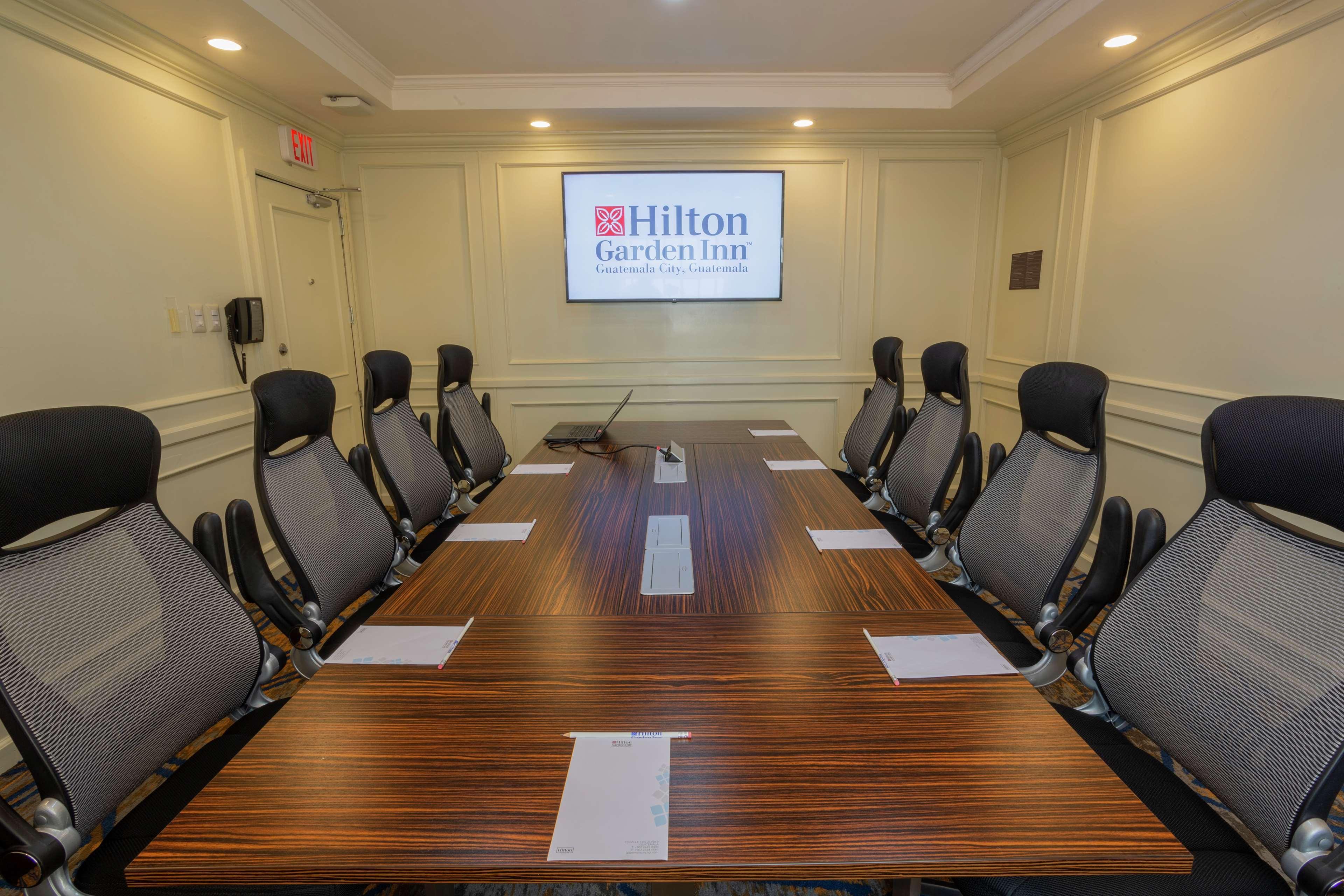 Hilton Garden Inn Guatemala-Stad Buitenkant foto
