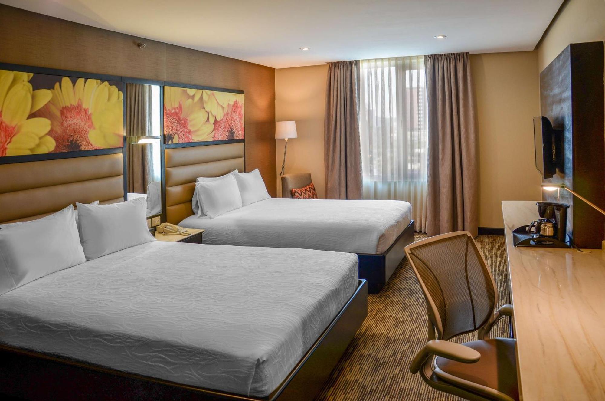 Hilton Garden Inn Guatemala-Stad Buitenkant foto